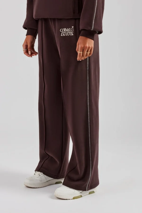 Contrast Stitch Pearl Jogger - Chocolate