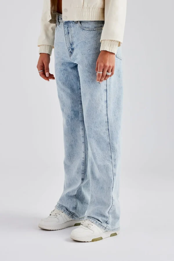 Etched Relaxed Denim Jean - Ice Blue