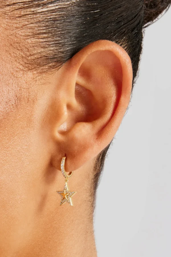 Iced Star Huggie Earrings - 12mm - Gold