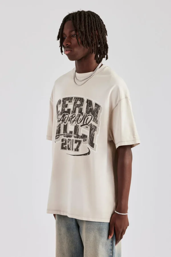 Oversized Distressed Graphic T-Shirt - Off White